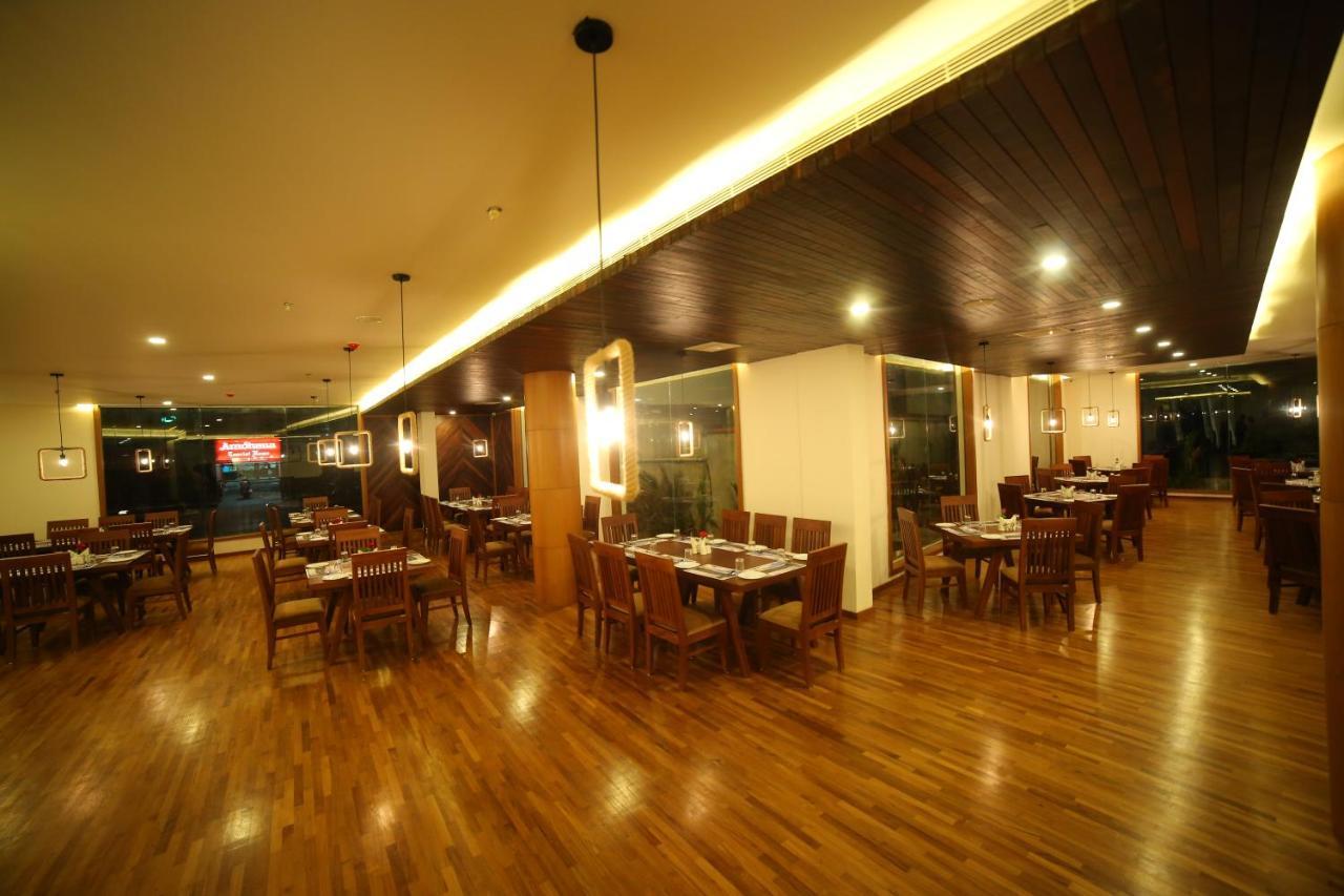 קוז'יקודה Woodies Bleisure Hotel מראה חיצוני תמונה